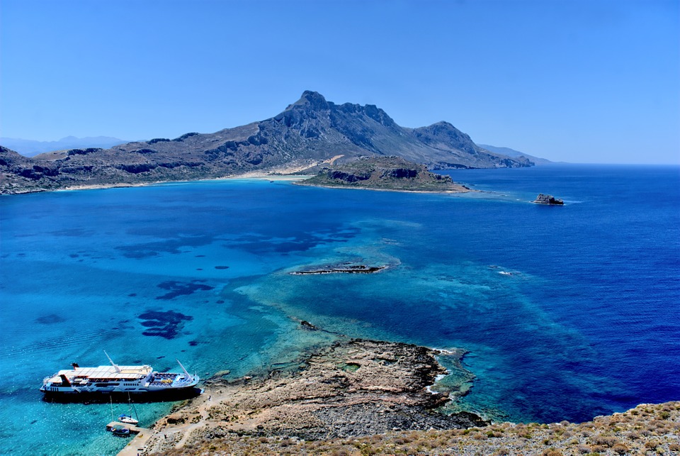 5 ελληνικές παραλίες στις καλύτερες της Ευρώπης