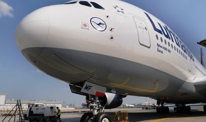 Το τεχνικό προσωπικό της Lufthansa κήρυξε τριήμερη απεργία