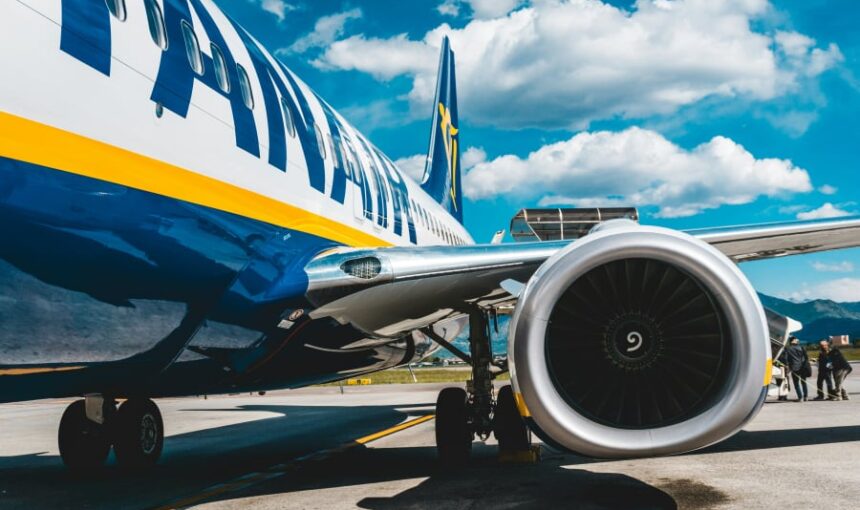 Η Ryanair ψηφιοποιεί πλήρως την επιβίβαση – Τι πρέπει να ξέρετε