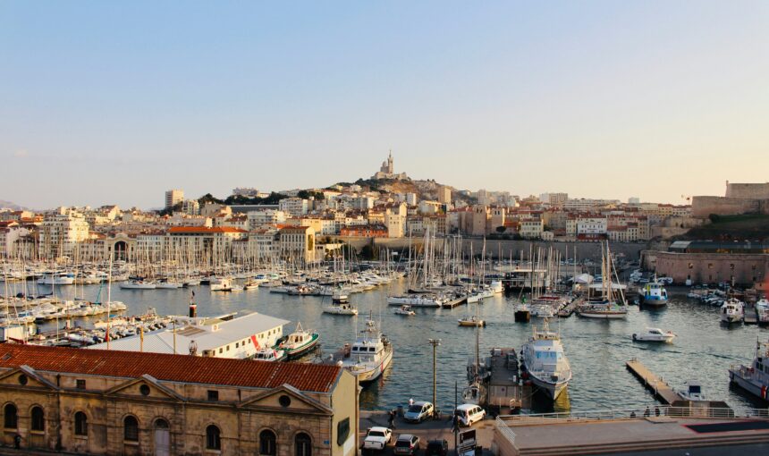 Μασσαλία: Η Πολυπολιτισμική Πύλη της Μεσογείου