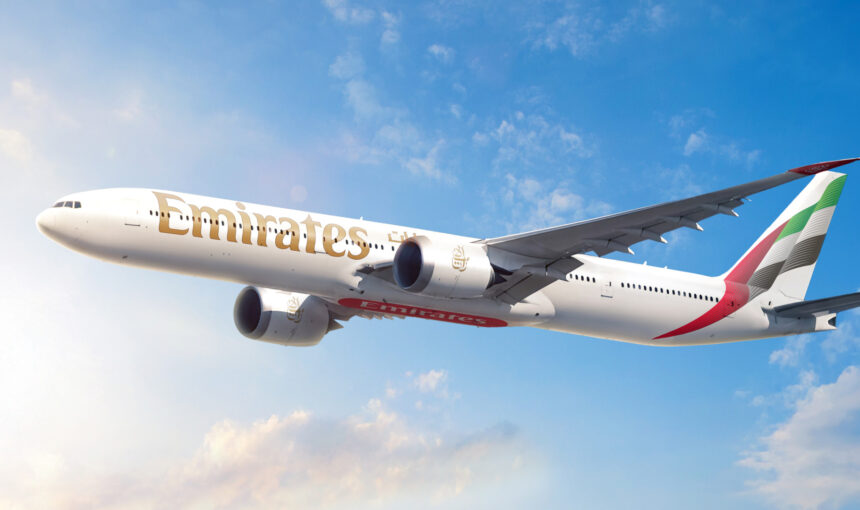 Η Emirates επανέρχεται σταδιακά στο πλήρες πρόγραμμα πτήσεων